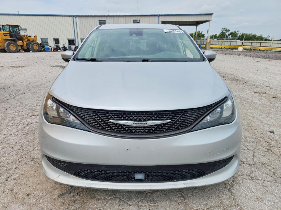 Chrysler MINIVAN 2023 — Copart