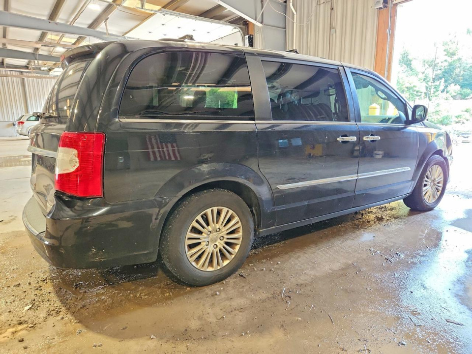 Chrysler MINIVAN 2014 — Copart