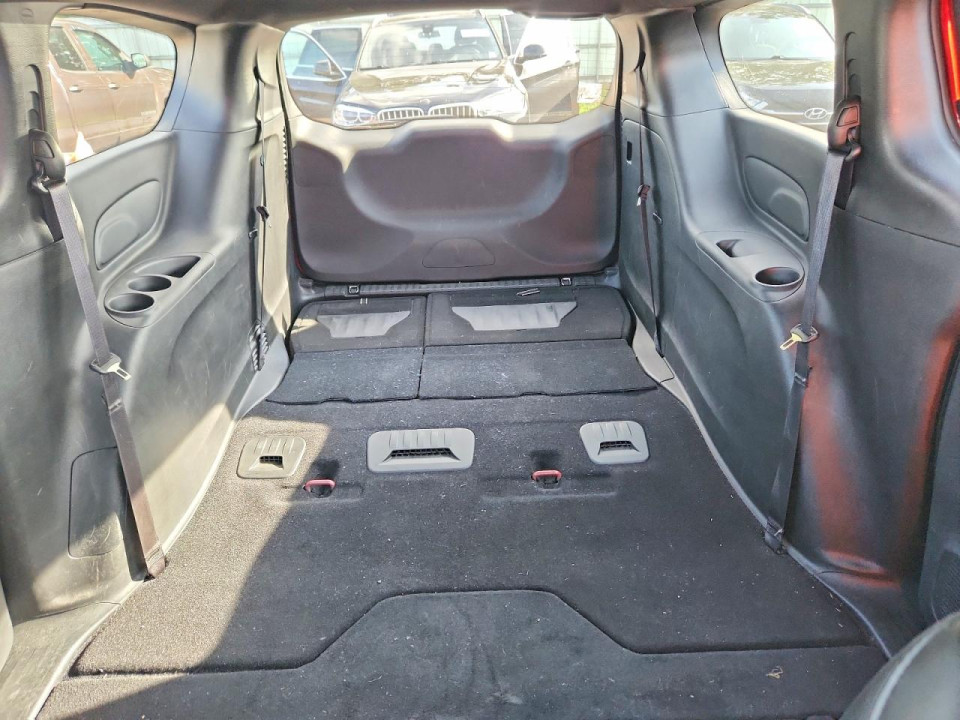 Chrysler MINIVAN 2025 — Copart