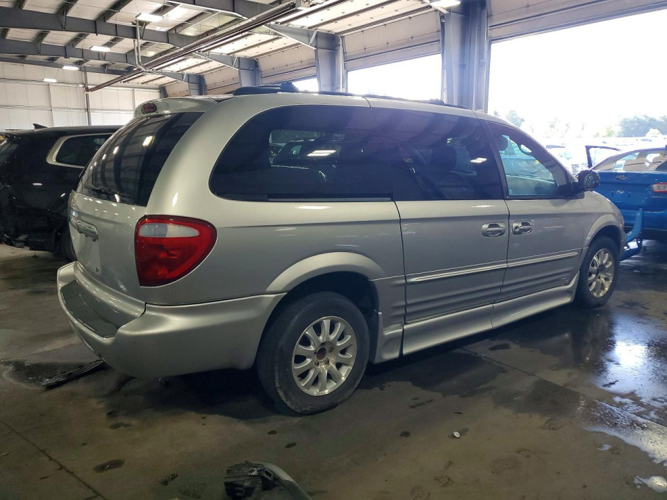 Chrysler MINIVAN 2002 — Copart