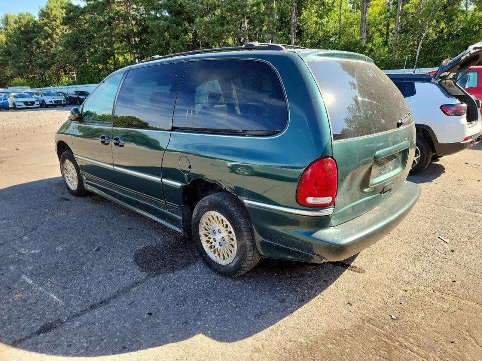 Chrysler MINIVAN 1996 — Copart