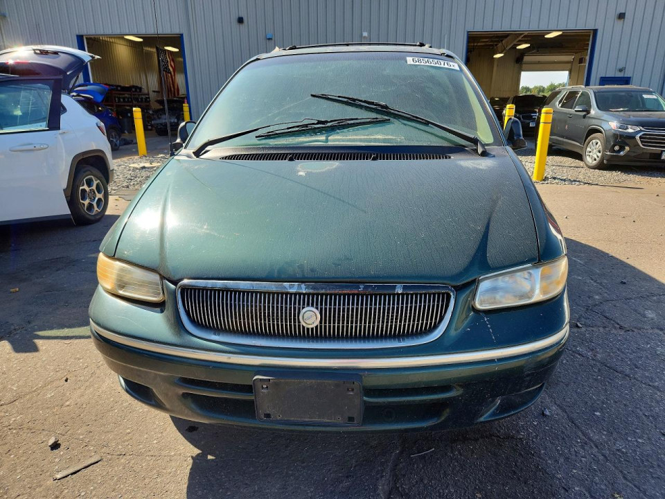 Chrysler MINIVAN 1996 — Copart