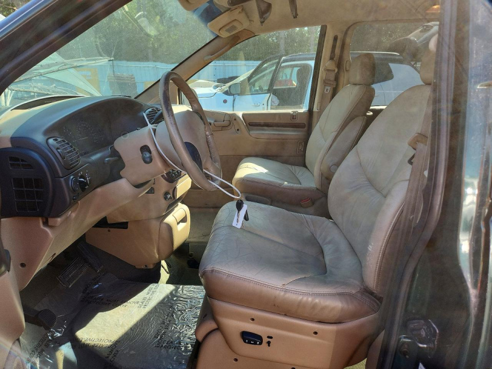 Chrysler MINIVAN 1996 — Copart