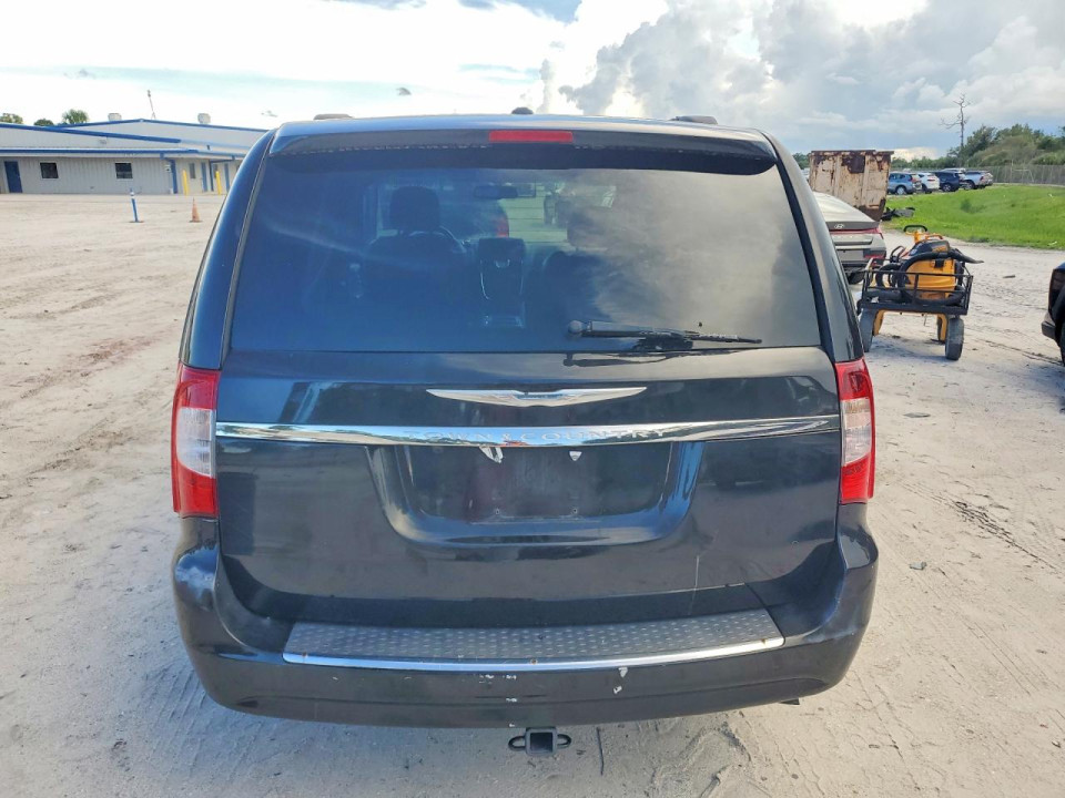 Chrysler MINIVAN 2016 — Copart