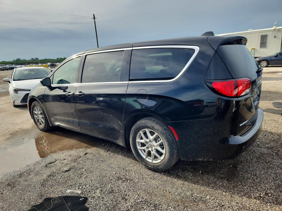 Chrysler MINIVAN 2024 — Copart