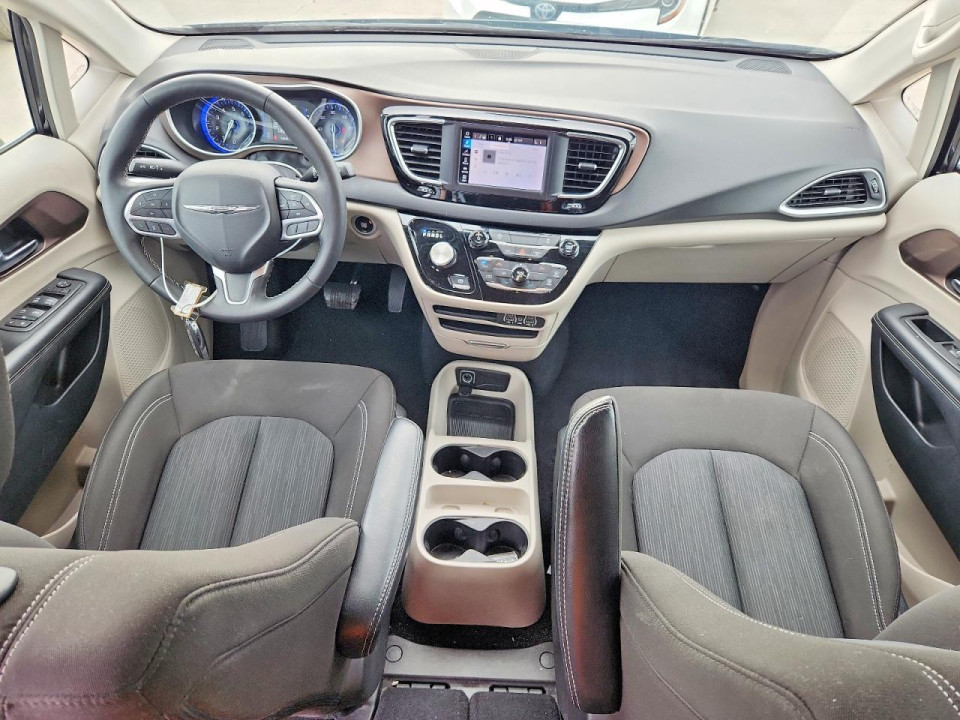 Chrysler MINIVAN 2024 — Copart