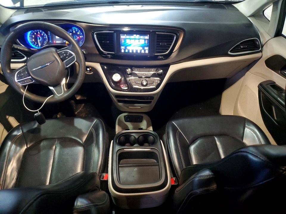 Chrysler MINIVAN 2020 — Copart