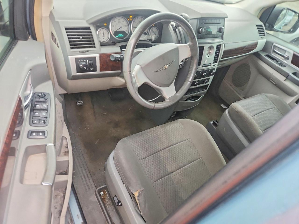 Chrysler MINIVAN 2010 — Copart
