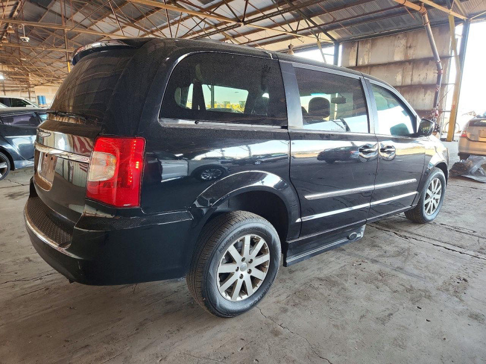 Chrysler MINIVAN 2016 — Copart