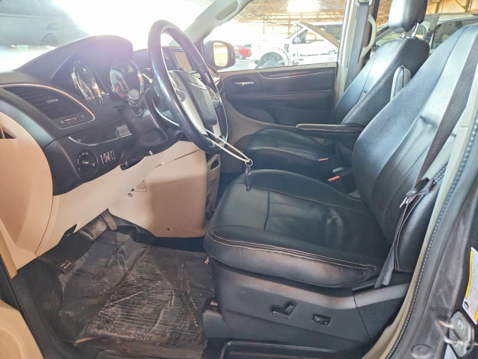 Chrysler MINIVAN 2016 — Copart