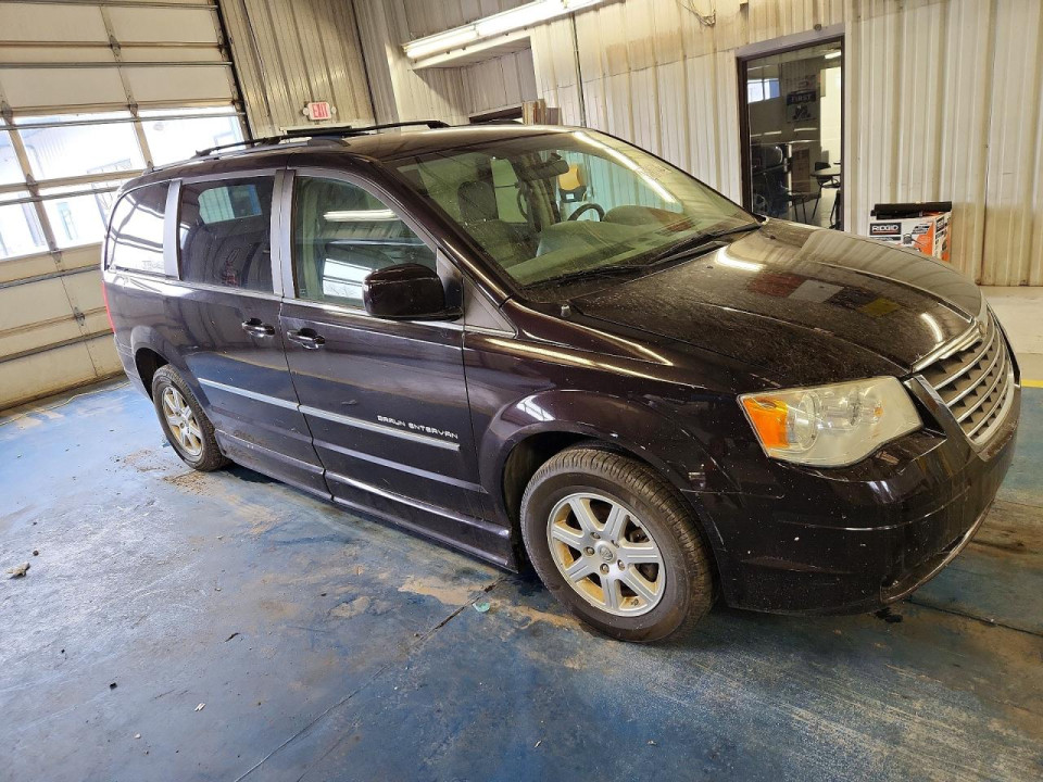 Chrysler MINIVAN 2010 — Copart