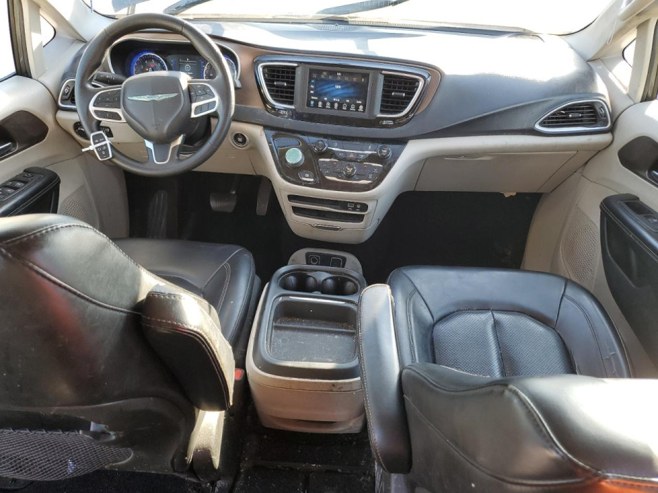 Chrysler MINIVAN 2020 — Copart