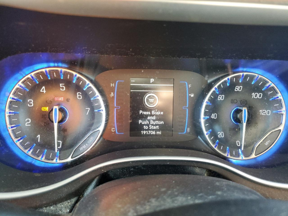 Chrysler MINIVAN 2020 — Copart