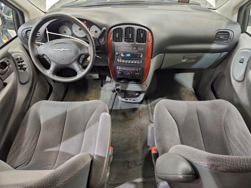 Chrysler MINIVAN 2005 — Copart