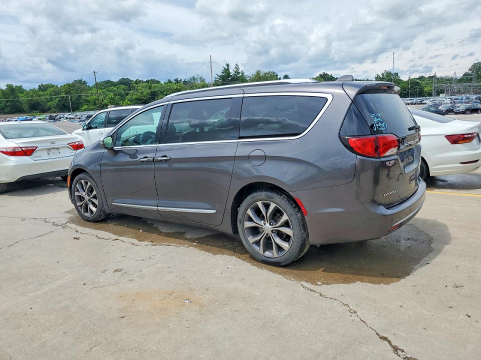 Chrysler PACIFICA LIMITED 2017 — Copart