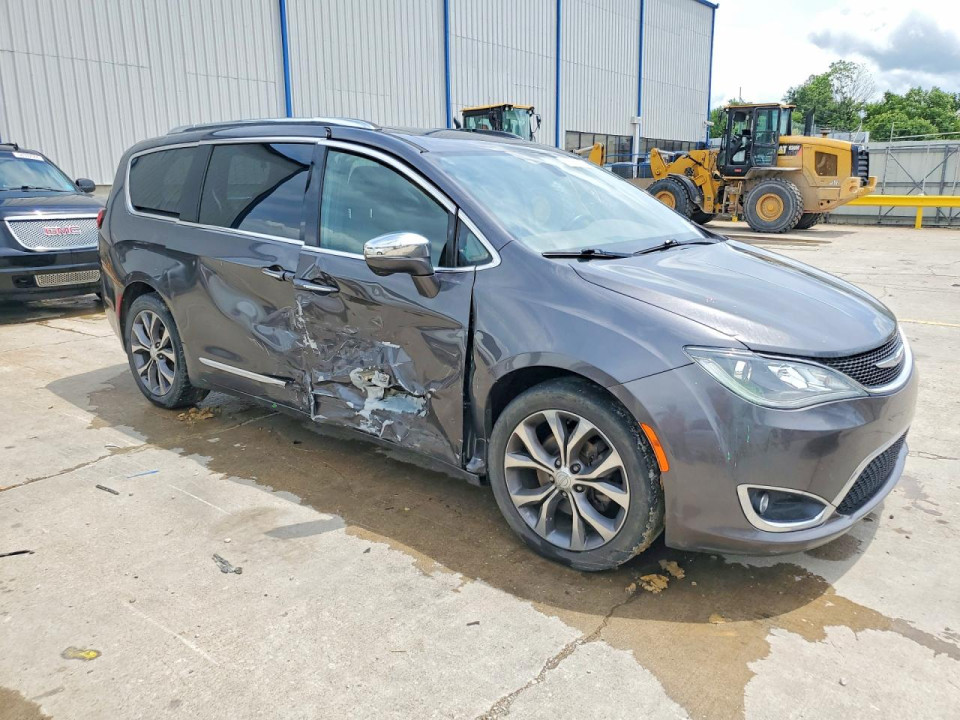 Chrysler PACIFICA LIMITED 2017 — Copart