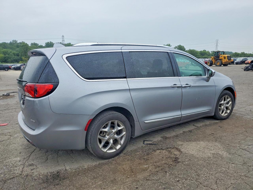 Chrysler PACIFICA LIMITED 2019 — Copart