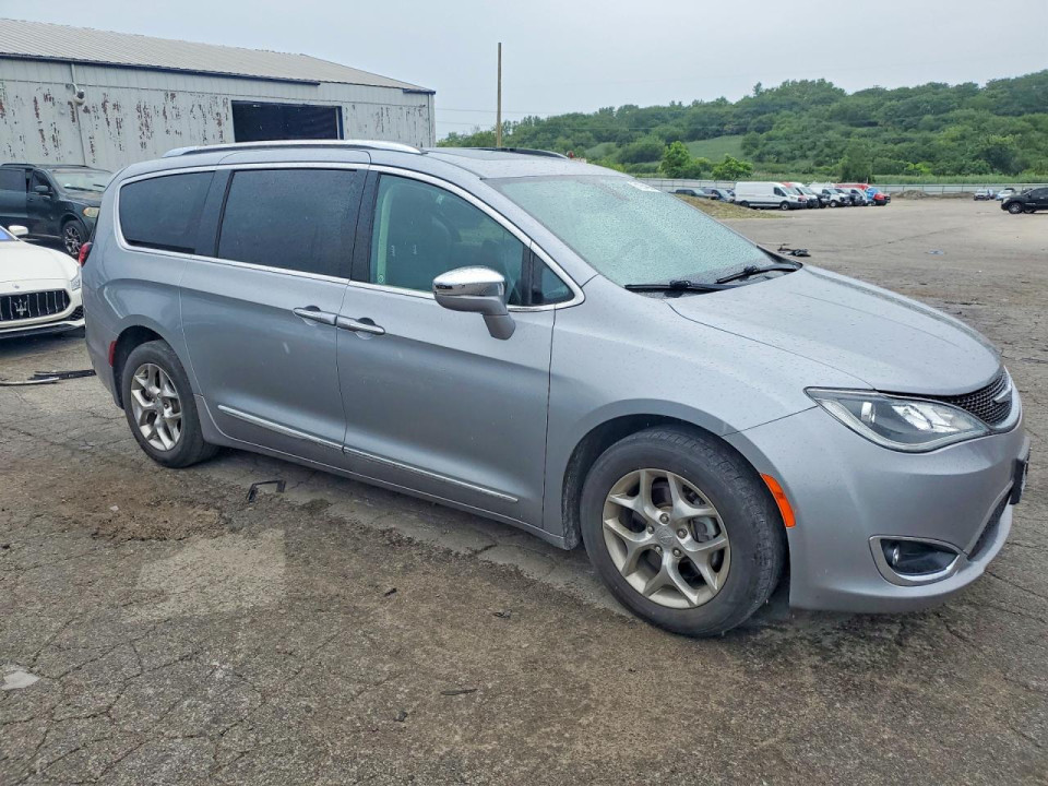 Chrysler PACIFICA LIMITED 2019 — Copart