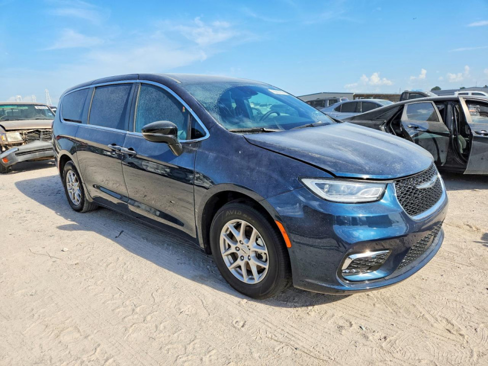 Chrysler PACIFICA SELECT 2025 — Copart