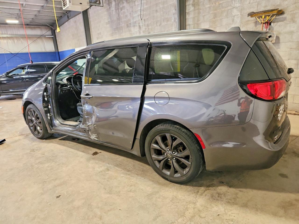 Chrysler PACIFICA TOURING PLUS 2019 — Copart