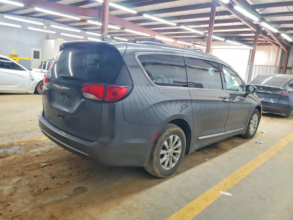 Chrysler PACIFICA 2017 — Copart
