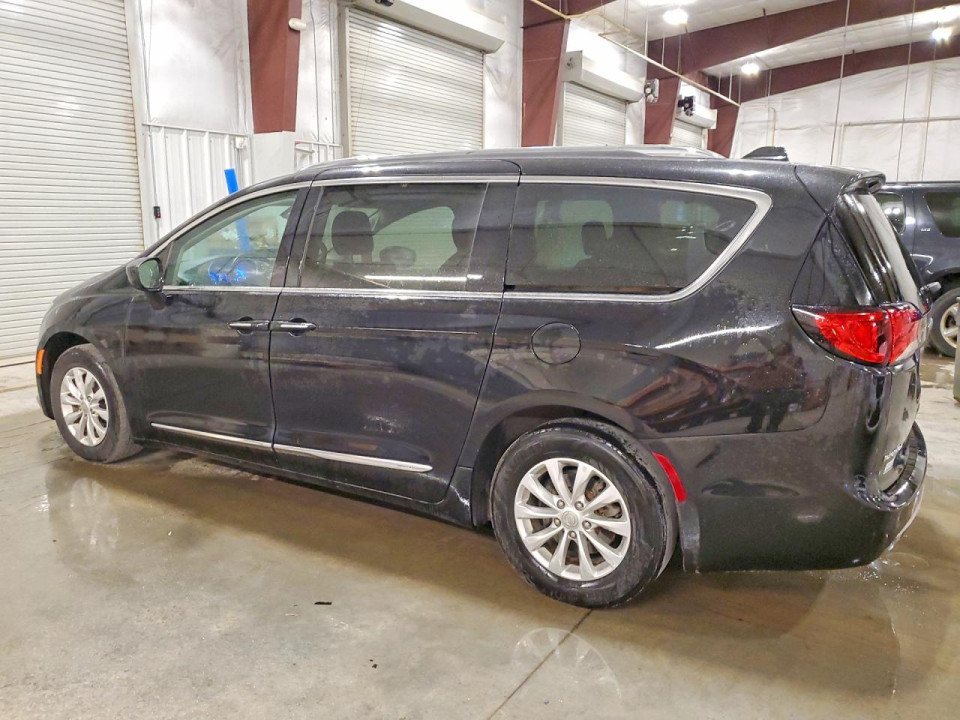 Chrysler PACIFICA 2018 — Copart