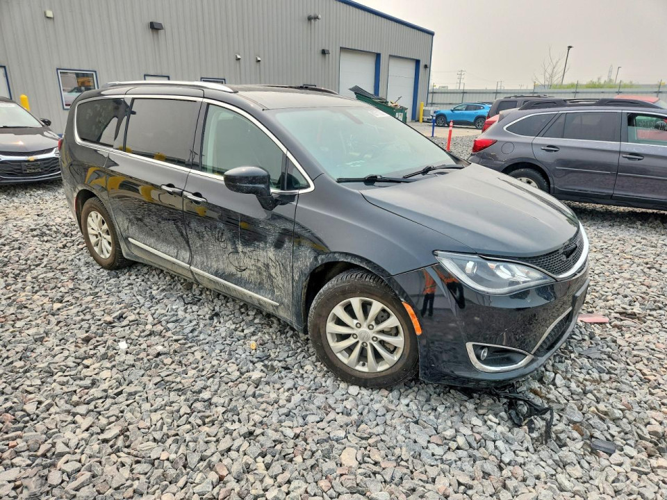 Chrysler PACIFICA 2019 — Copart