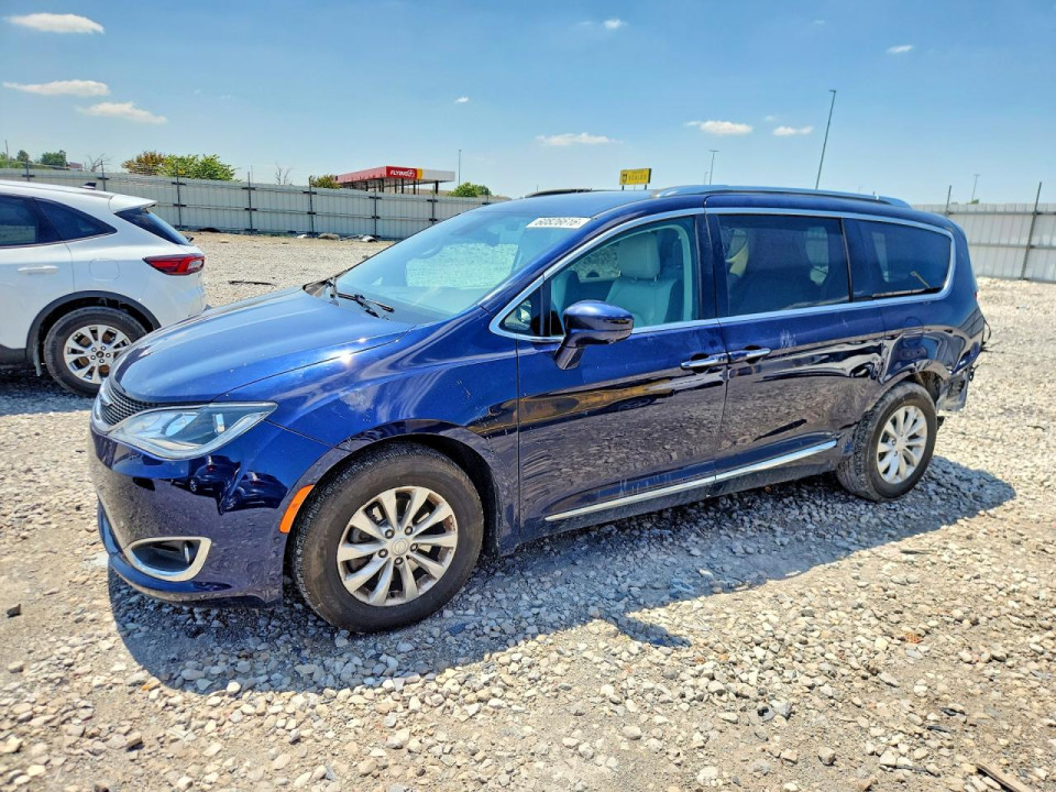 Chrysler PACIFICA 2018 — Copart