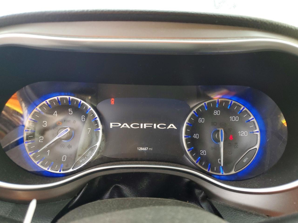 Chrysler PACIFICA 2018 — Copart