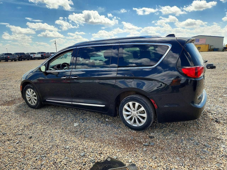 Chrysler PACIFICA 2019 — Copart