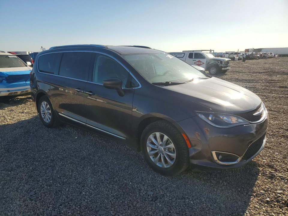 Chrysler PACIFICA 2018 — Copart