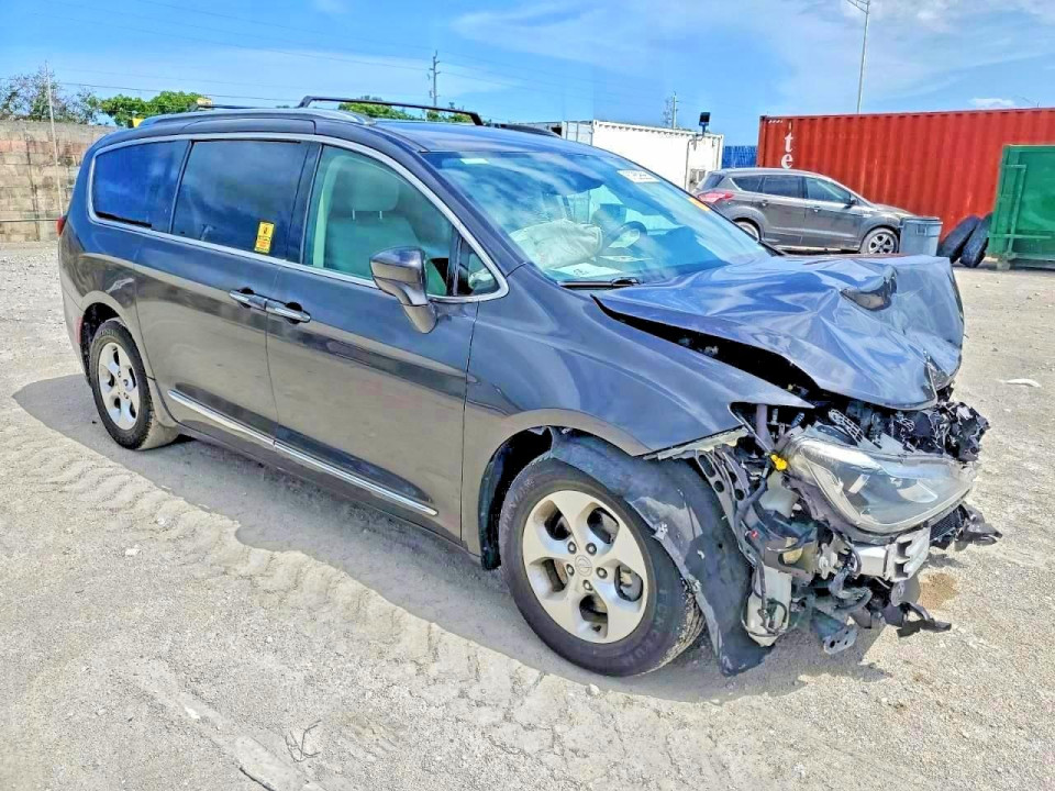 Chrysler PACIFICA 2017 — Copart