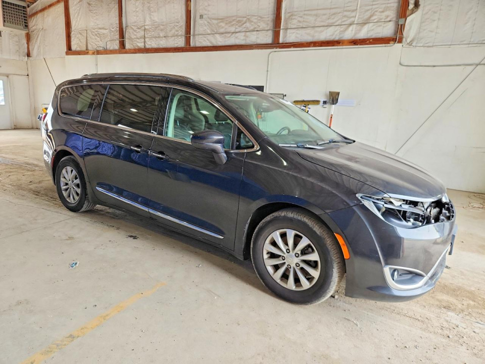 Chrysler PACIFICA 2019 — Copart