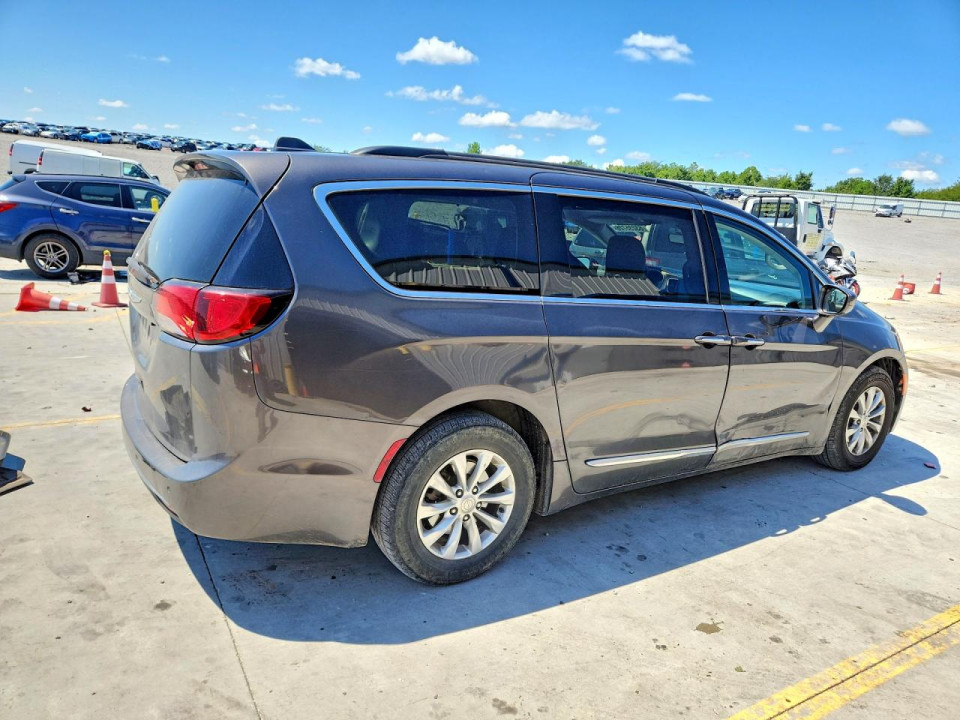 Chrysler PACIFICA 2017 — Copart