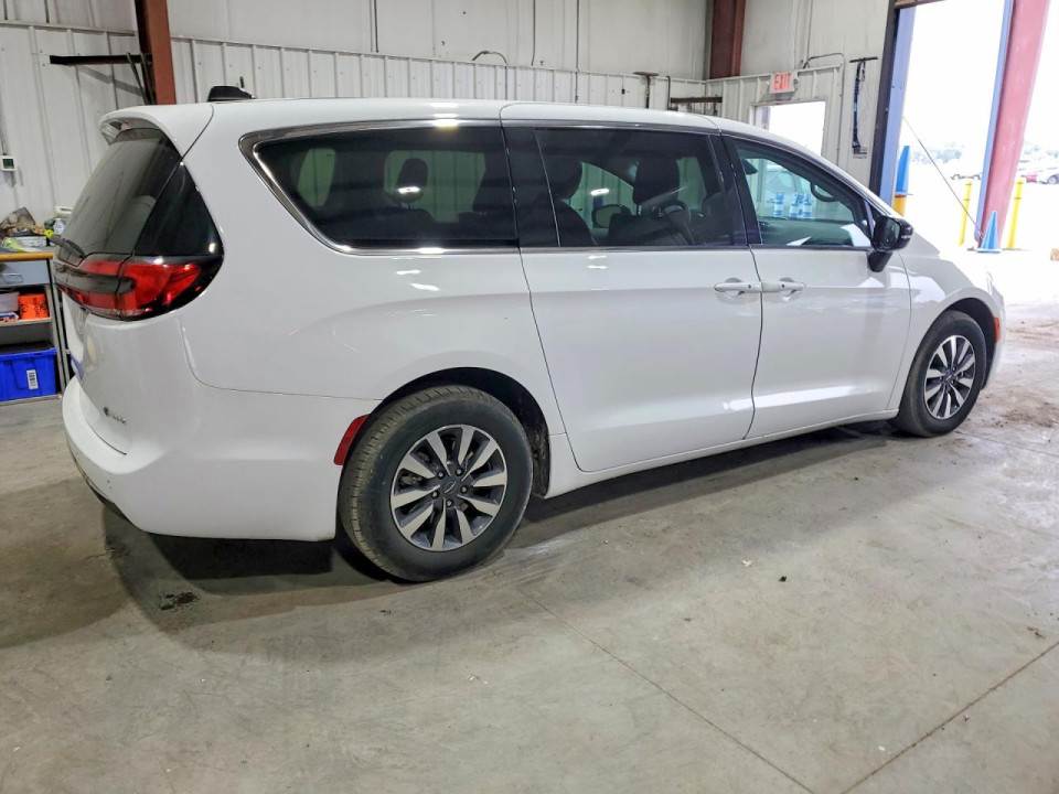 Chrysler PACIFICA 2024 — Copart