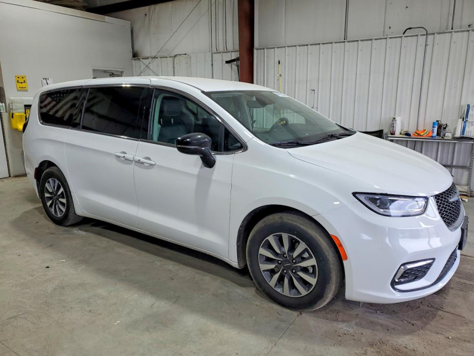 Chrysler PACIFICA 2024 — Copart