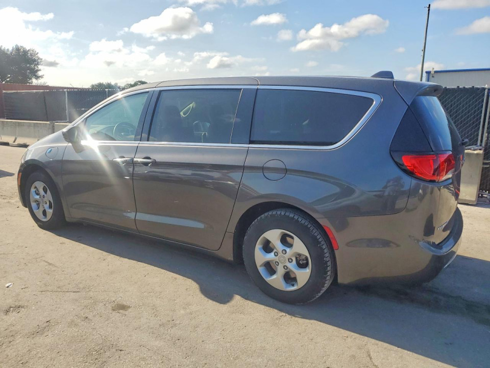 Chrysler PACIFICA 2018 — Copart