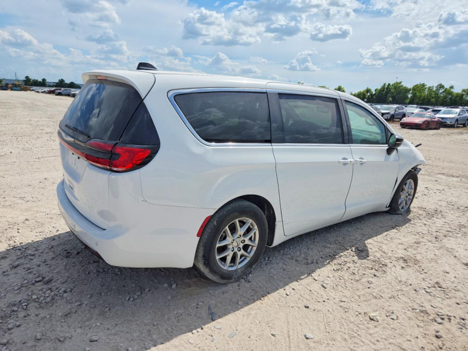 Chrysler PACIFICA 2024 — Copart