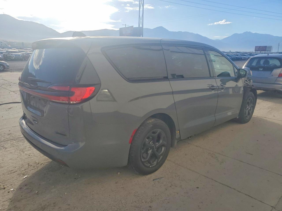 Chrysler PACIFICA 2022 — Copart