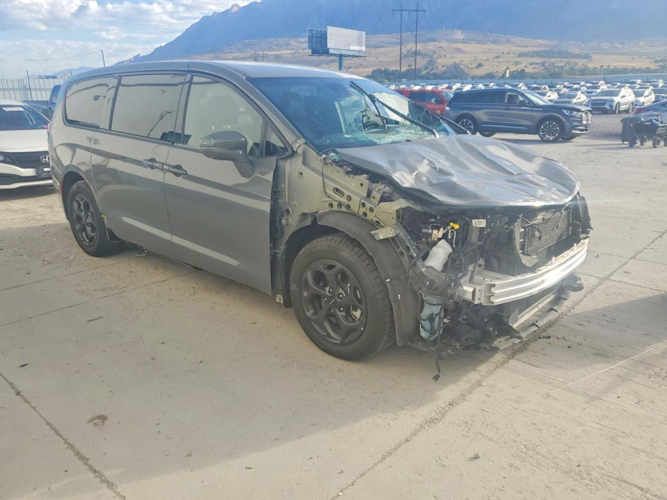 Chrysler PACIFICA 2022 — Copart