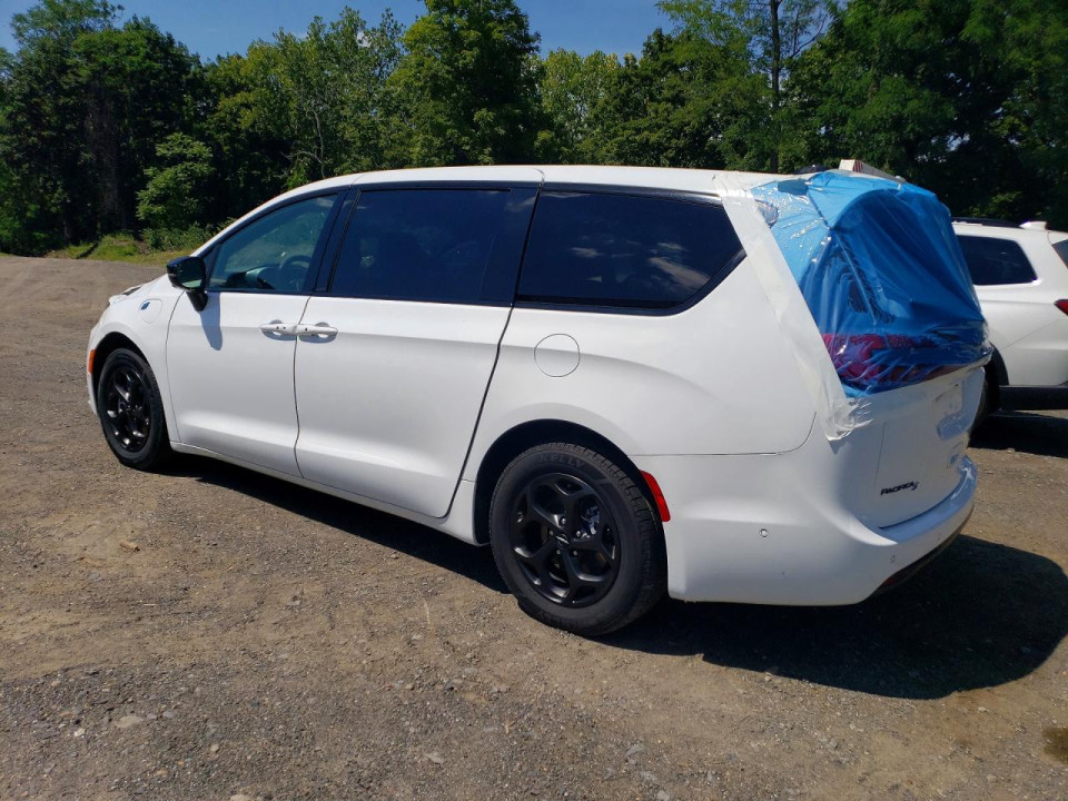 Chrysler PACIFICA 2024 — Copart