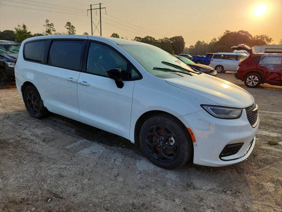 Chrysler PACIFICA 2024 — Copart