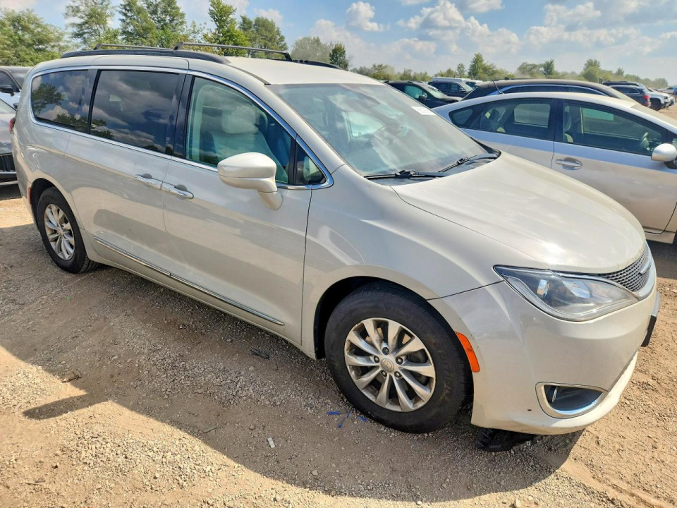 Chrysler PACIFICA 2017 — Copart
