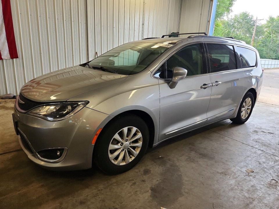 Chrysler PACIFICA 2019 — Copart