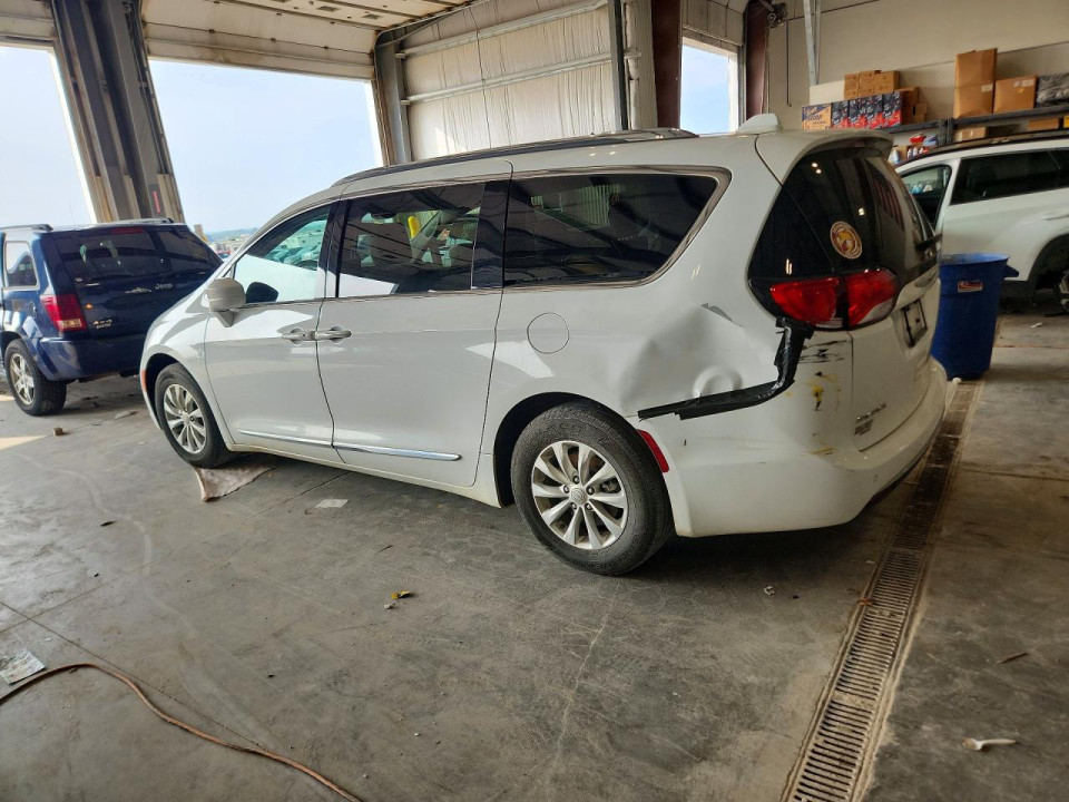 Chrysler PACIFICA 2018 — Copart