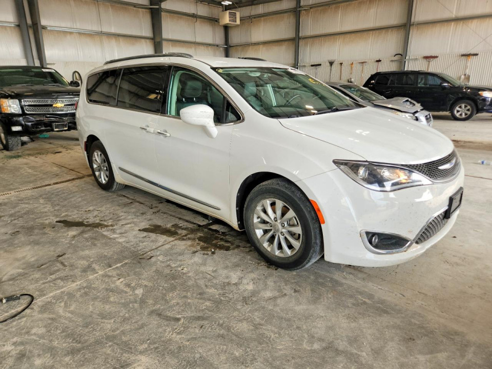 Chrysler PACIFICA 2018 — Copart