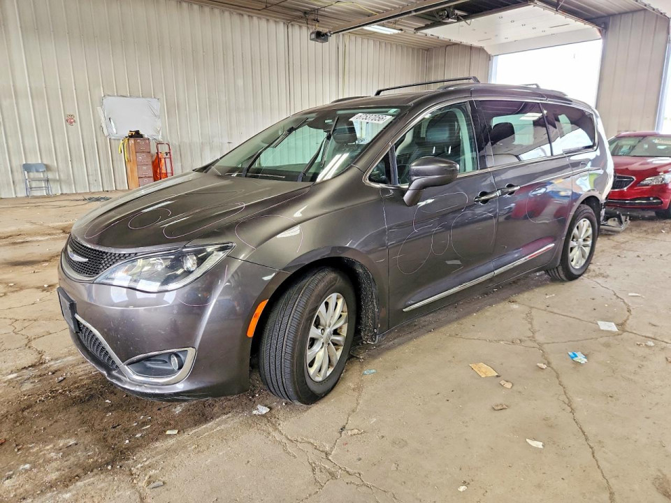 Chrysler PACIFICA 2018 — Copart