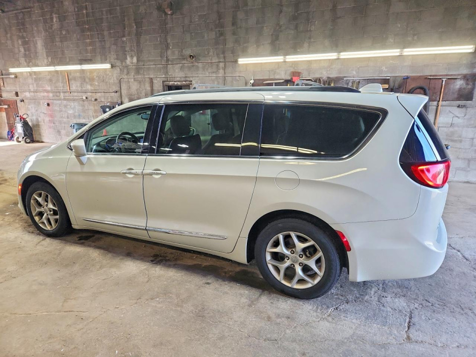 Chrysler PACIFICA 2017 — Copart