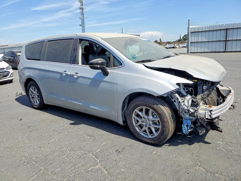 Chrysler PACIFICA 2024 — Copart