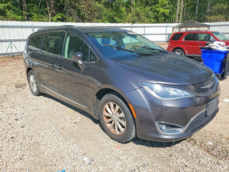 Chrysler PACIFICA 2018 — Copart